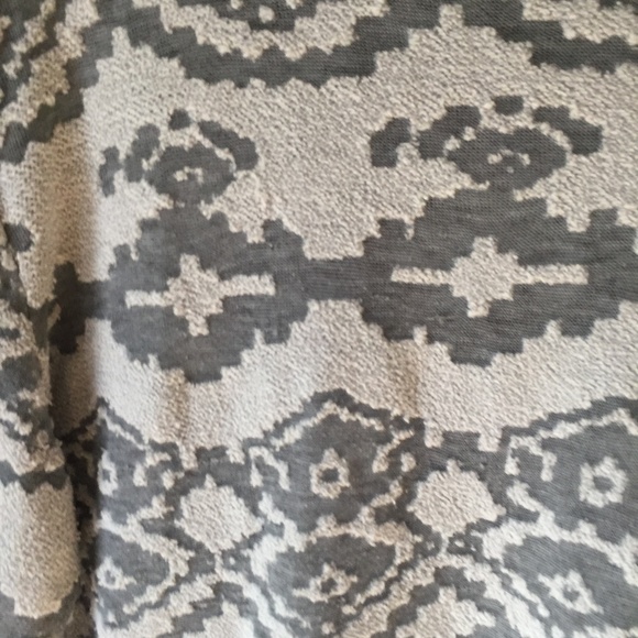 Saks Fifth Avenue GRAY Burnout Sweatshirt - Picture 3 of 4